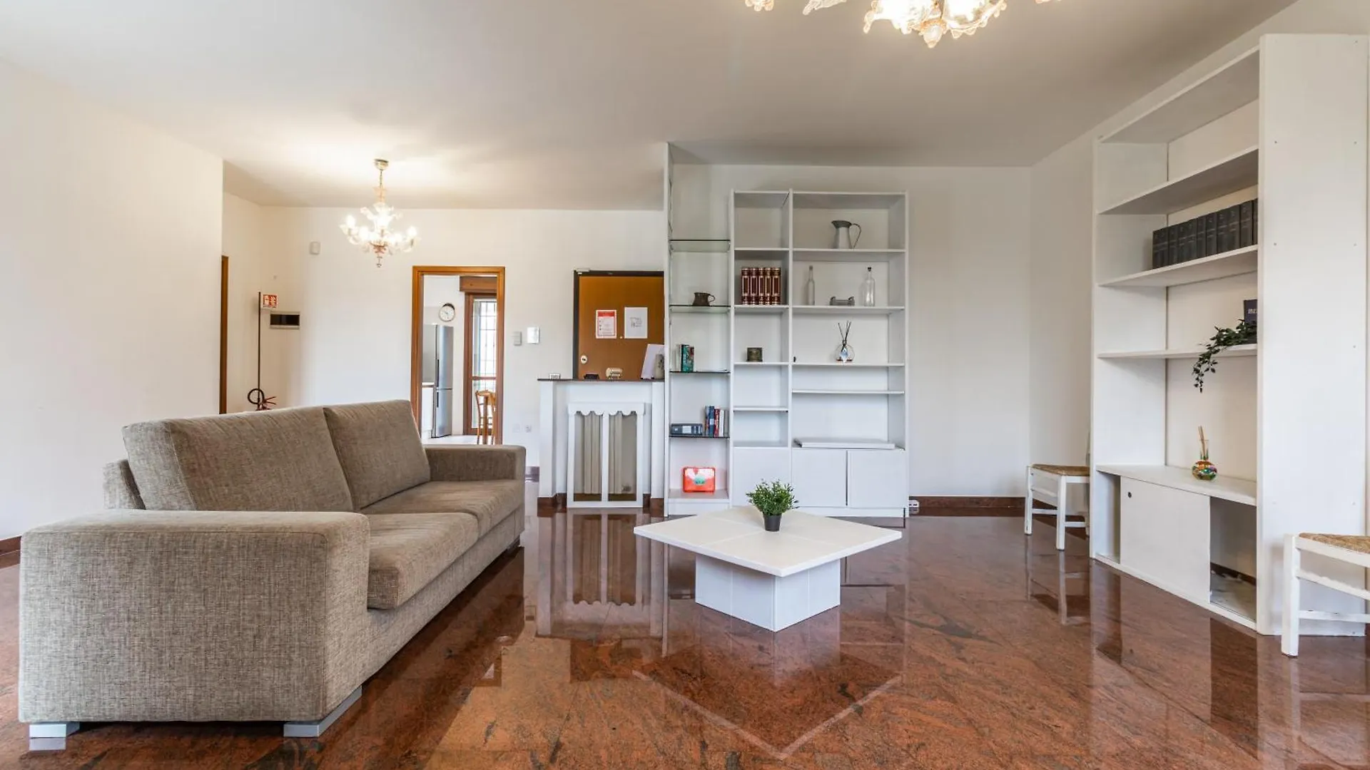 Penzion Hotel Residenza Capuano - Affitti Brevi Italia Modena Itálie