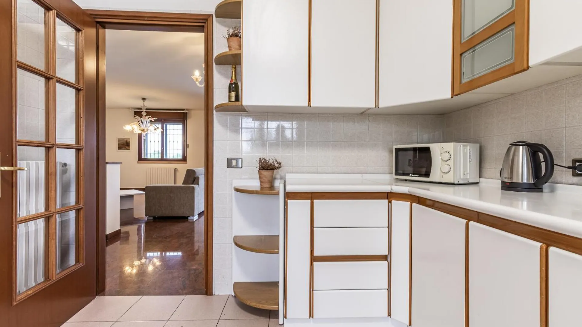 Penzion Hotel Residenza Capuano - Affitti Brevi Italia Modena Itálie